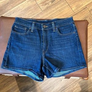 LEVIS HIGH WAIST DENIM SHORTS